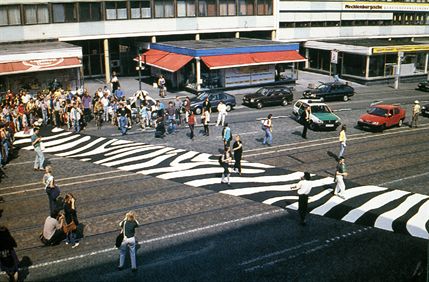 Portal zebra stripes / das Zebra streifen (1993) by Gerhard Lang, in collaboration with Lucius Burckhardt