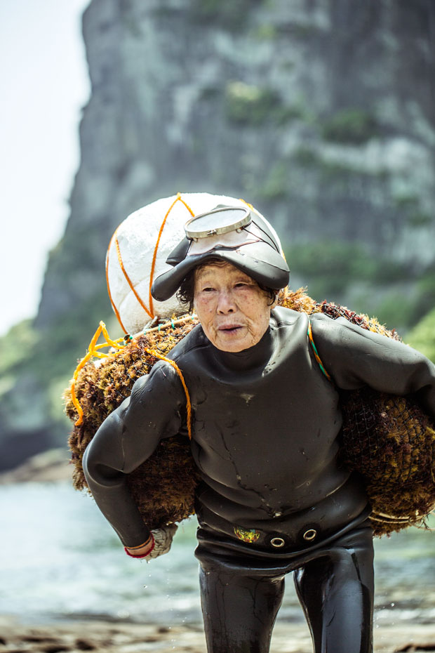 One of Jeju Island's legendary divers