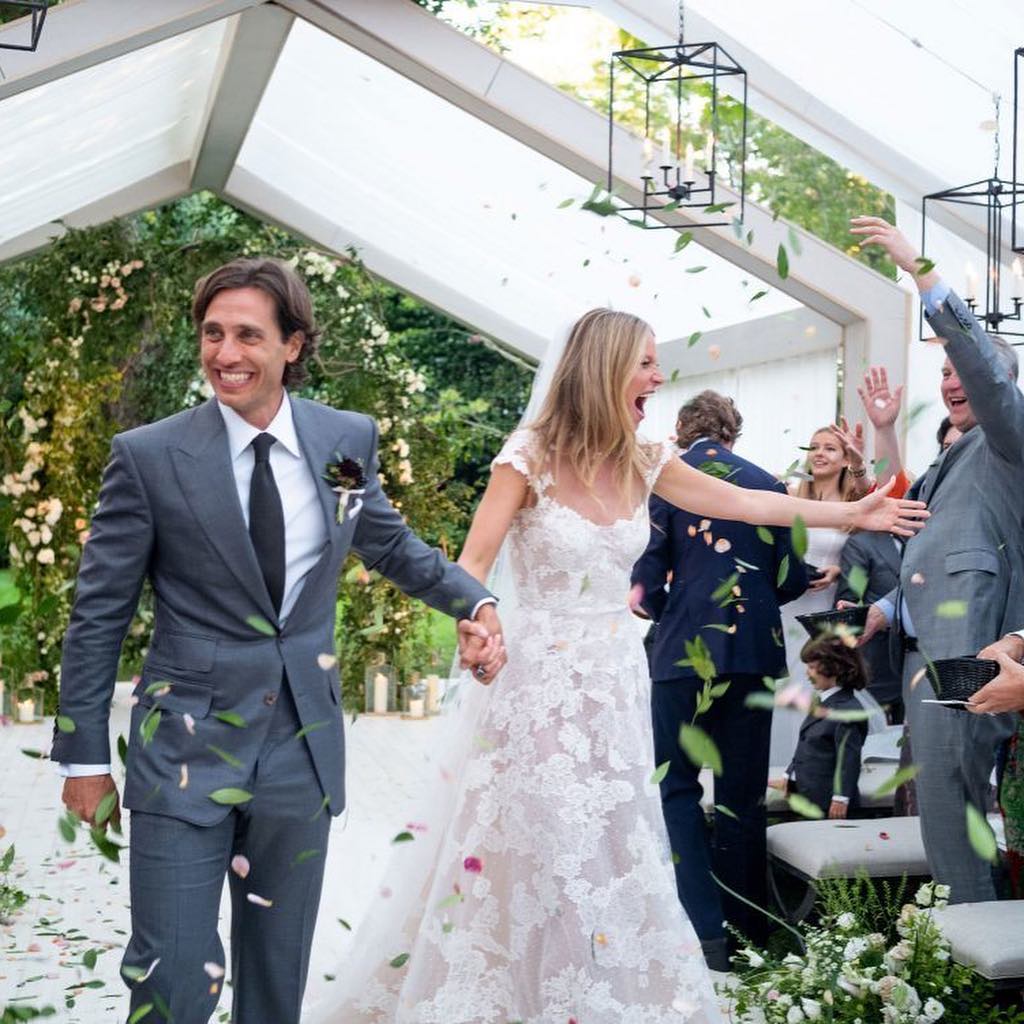 Brad Falchuk and Gwyneth Paltrow at their wedding in the Hamptons. Image courtesy of Gwyneth's Instagram