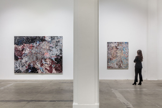 Installation view ‘Mark Bradford. New Works’, Hauser & Wirth Los Angeles, 2018 © Mark Bradford Courtesy the artist and Hauser & Wirth Photo: Joshua White