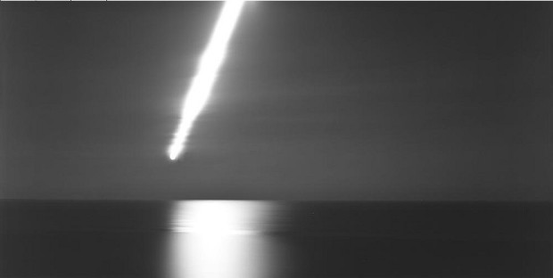 Revolution 008, Caribbean sea, Yucatan, 1990 by Hiroshi Sugimoto