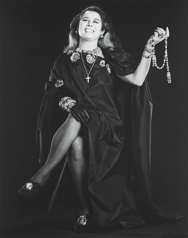 oan Agajanian Quinn (1986) by Robert Mapplethorpe. From Rendering Homage: Portraits of a Patron