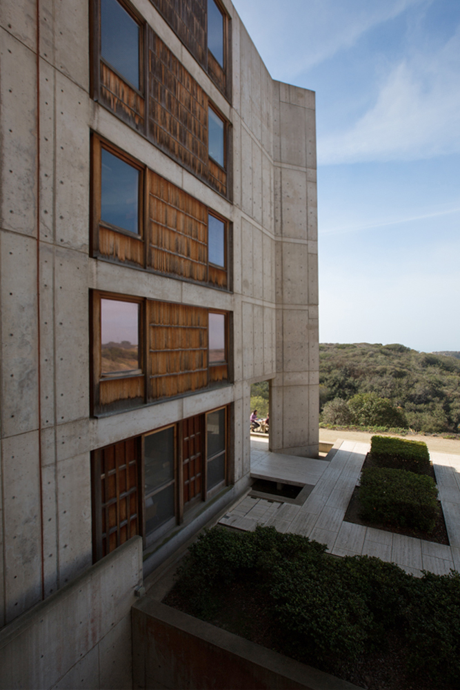 A new life for Kahn's Salk Institute by the The Getty Conservation