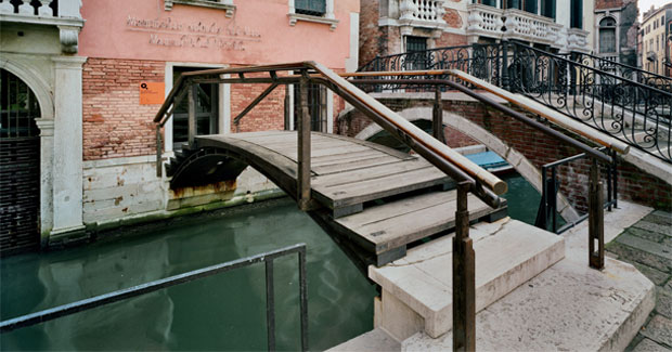 Carlo Scarpa, Fondazione Querini Stampalia Renovations; New bridge with Istrian Stone treads on the Campiello leading to the Fondazione entrance