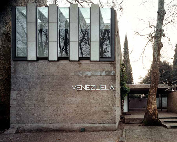 Carlo Scarpa's pioneering glassware at The Met, architecture, Agenda