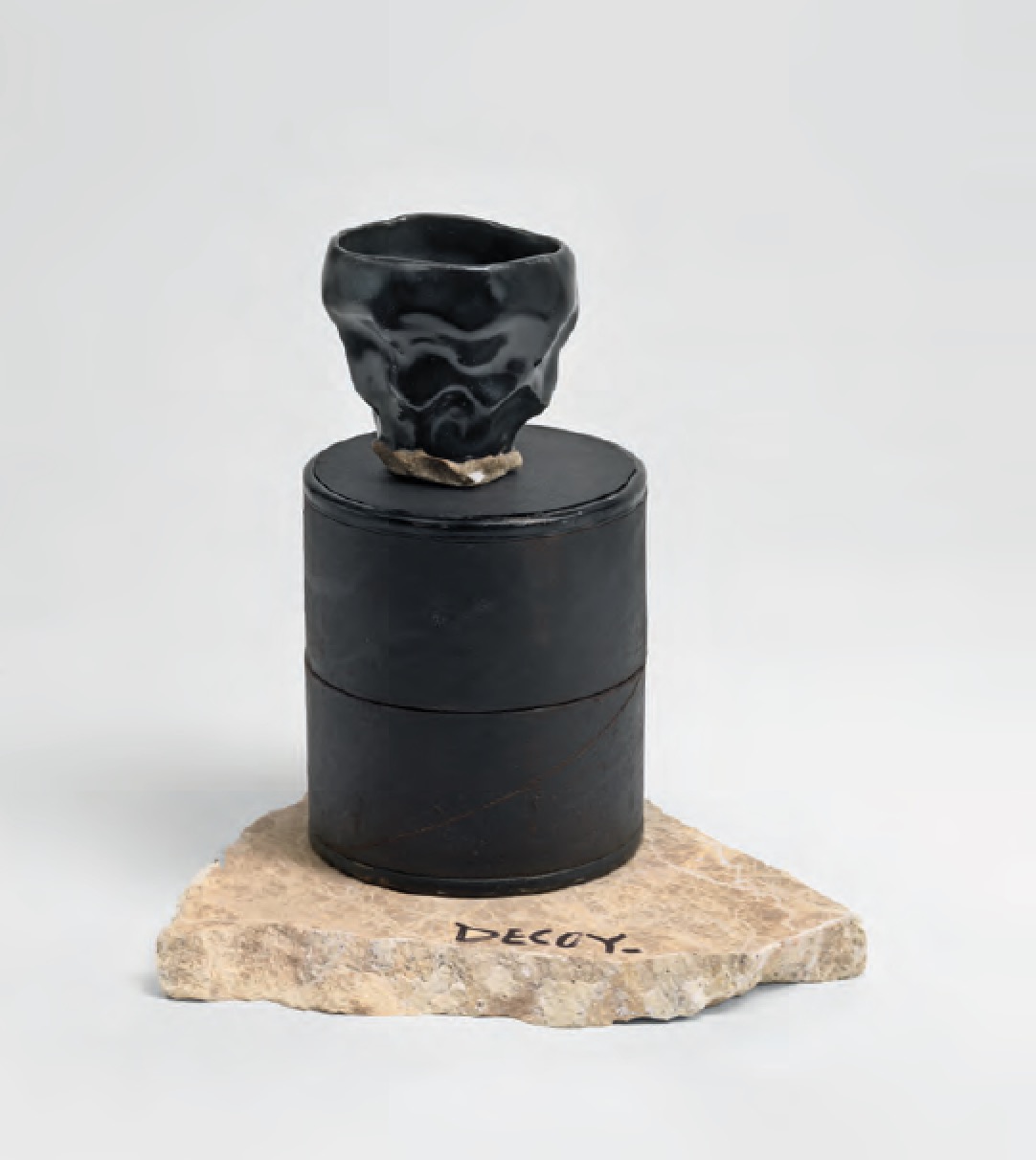DECOY_Cup_2, 2013 Stoneware, porcelain blade, cardboard, granite - JJ PEET - courtesy the artist and On Stellar Rays