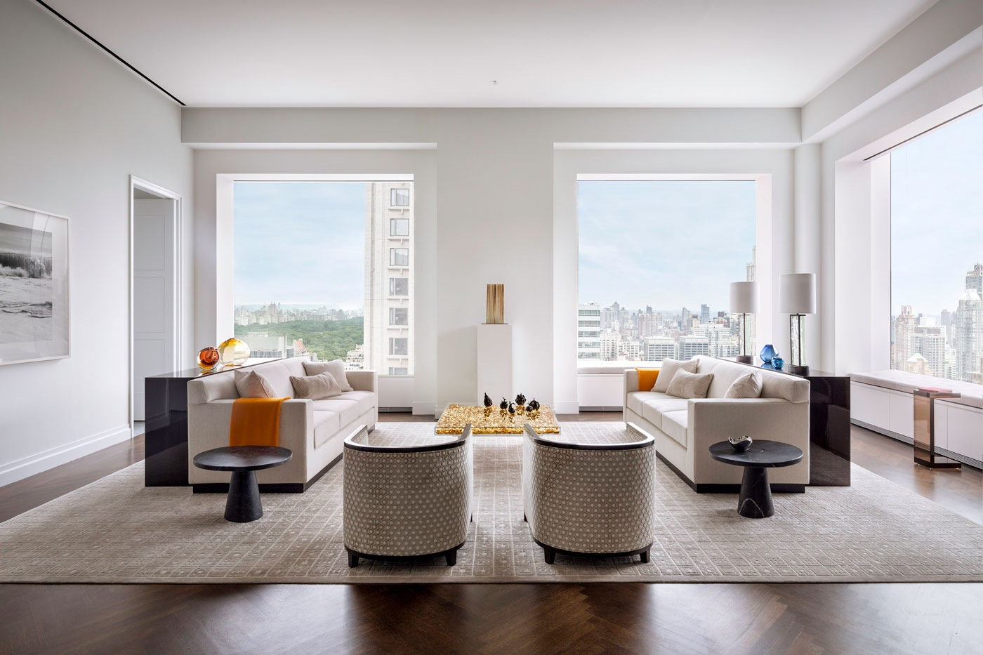 Park Avenue private residence, living/ dining room, New York