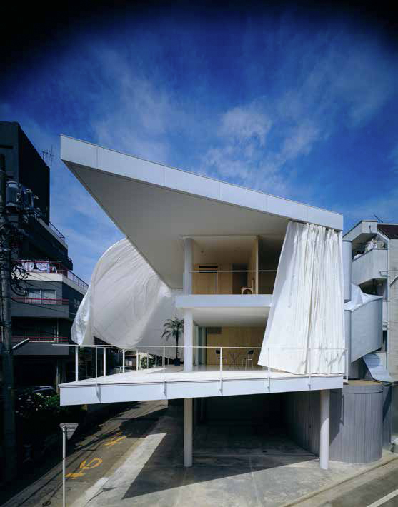 Shigeru Ban's curtain wall house, 1995, Tokyo, Japan