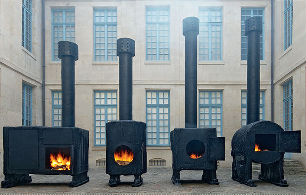 Sterling Ruby - Black Stoves 1, 2, 3, 4 painted stainless steel - installation view at La Museé de la Chasse et de la Nature, Paris