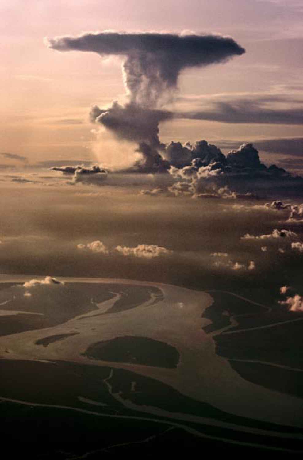 Monsoon skies over Biharin, India, 1983 by Steve McCurry