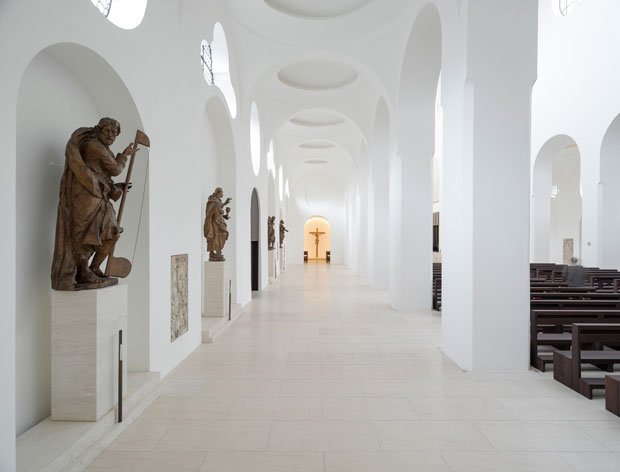 St Moritz Church, Augsburg, Germany - John Pawson (photo by Gilbert McCarragher)