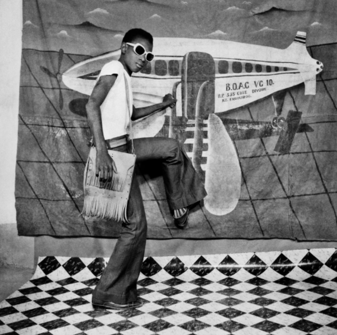 African Artists and the photo studio