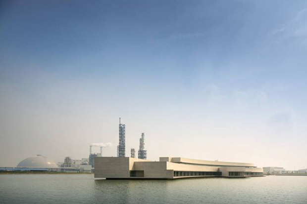 The Building on the Water, Jiangsu Province, China - Álvaro Siza