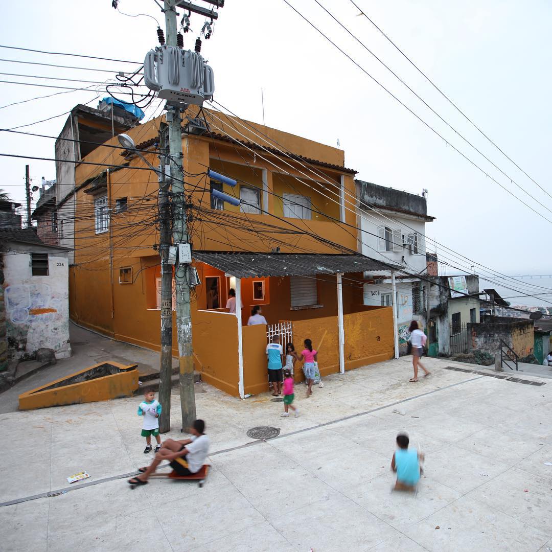 Casa Amarela. Image courtesy of Co Foundation's Instagram