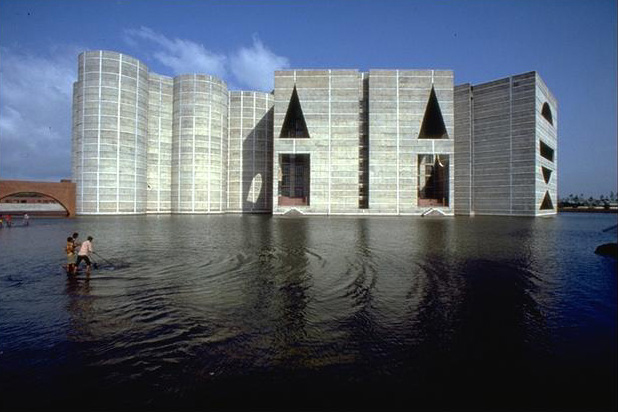National Assembly Building, Dhaka, Bangladesh - Louis I Kahn