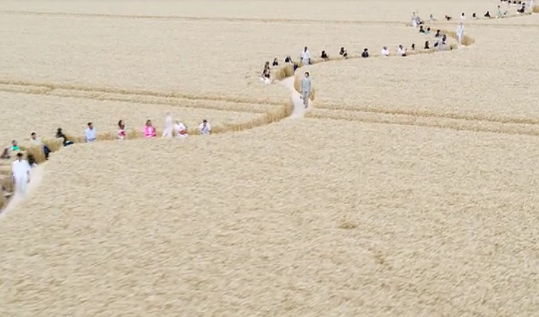 A still from Bureau Betak's video of its recent  Jacquemus’s Spring/Summer 2021 collection show 