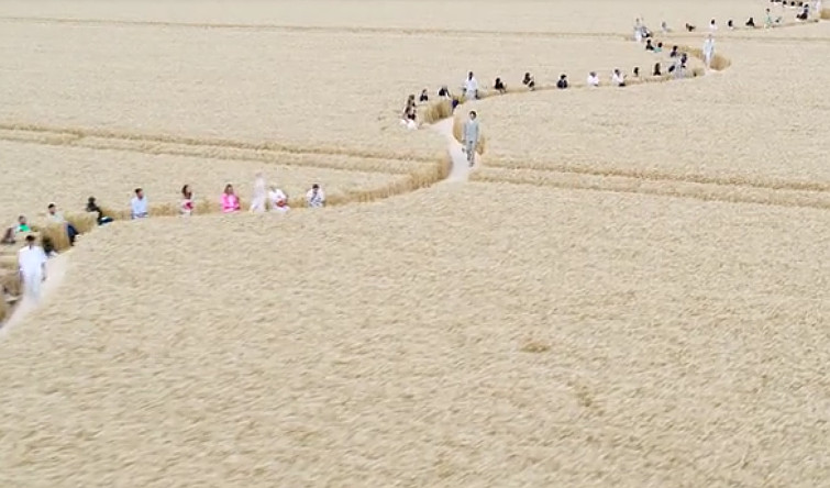 A still from Bureau Betak's video of its recent  Jacquemus’s Spring/Summer 2021 collection show 
