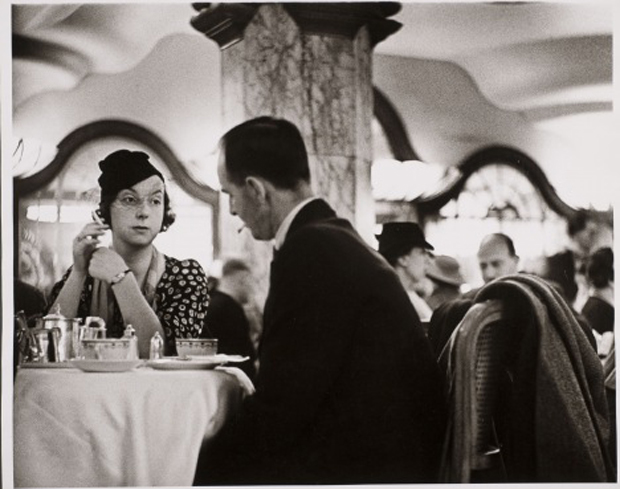 Wolfgang Suschitzky,  Lyons Corner House Tottenham Court Road, London (1934). From Another London.